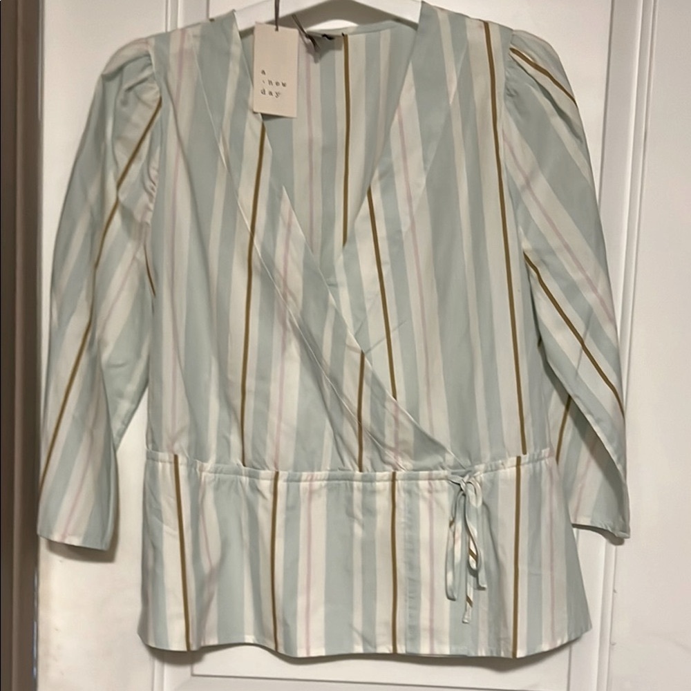 A New Day Green and Cream Puff Sleeve Wrap Blouse